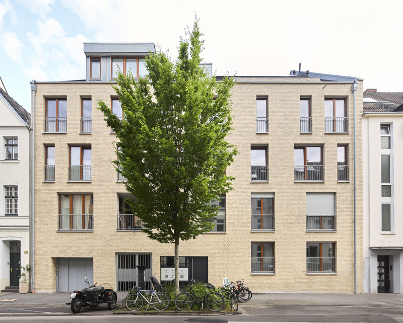 KÖLN, FLORA 51/53 – MEHRFAMILIENHAUS MIT 2 TOWNHÄUSERN